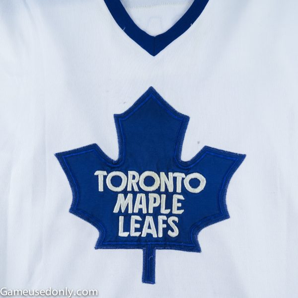 Toronto-Maple-Leafs-Batman-Style-Crest-Logo-1979
