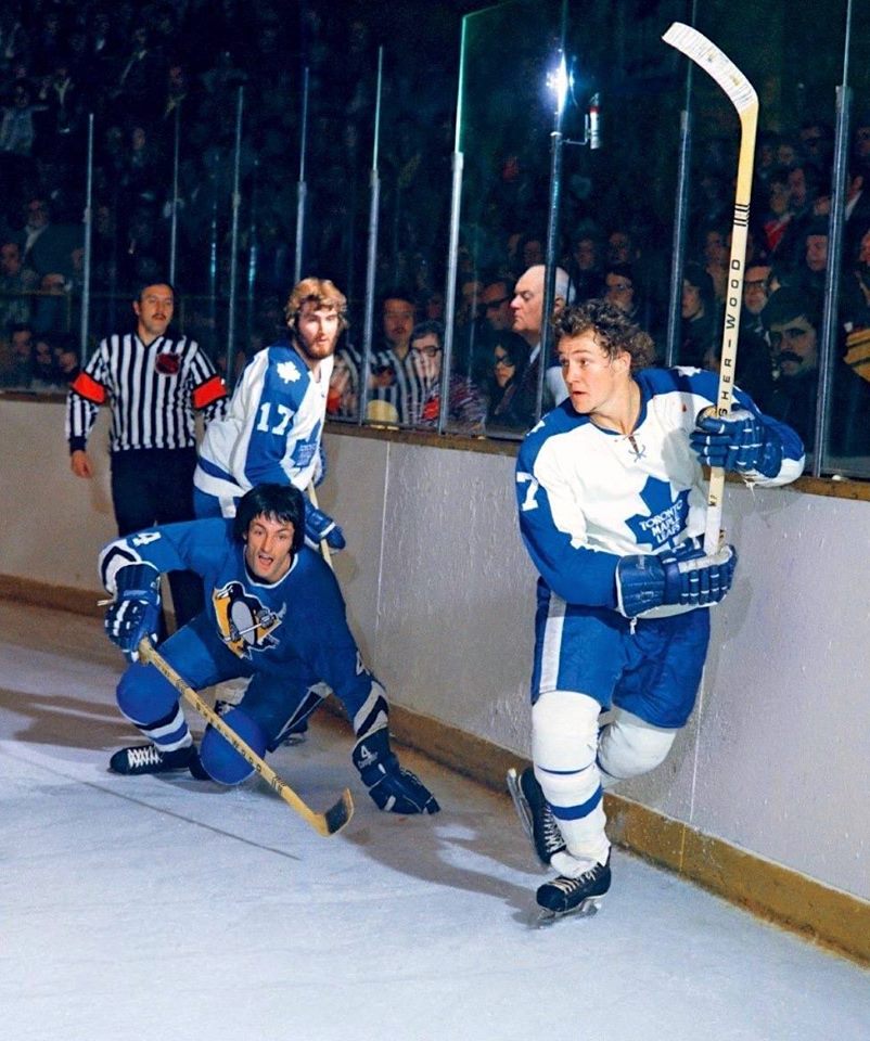 Darryl Sittler Photo Match Jersey 1974 Toronto Maple Leafs