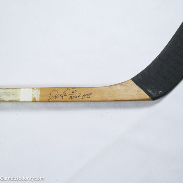 Darryl-Sittler-Toronto-Maple-Leafs-Game-Used-Stick-1981-1982